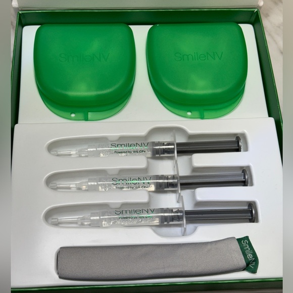 SmileNV is teeth whitening you can trust to deliver results.
by Dentists. New - Picture 2 of 3